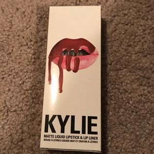 Dolce K Kylie Cosmetics Lip Kit